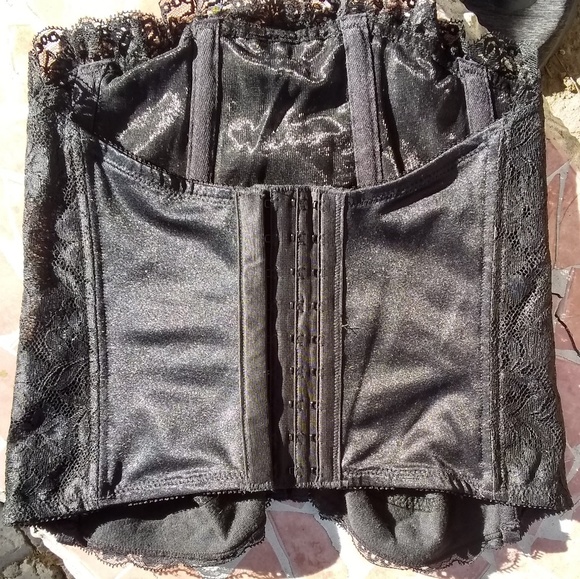 Womens Bustier/Corsette - Picture 5 of 5